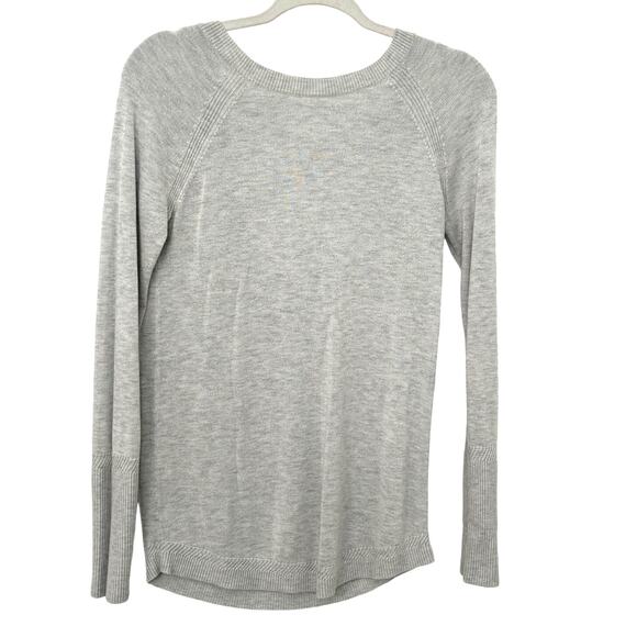 Lululemon Unity Drop Back Sweater in Heathered Silver Ice - Picture 5 of 11